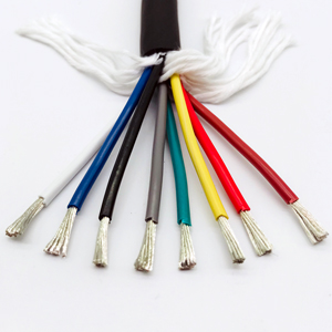 ����ͭ������